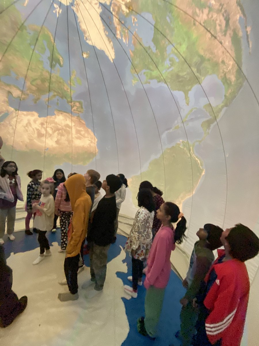 Amy Kitzman tweet media