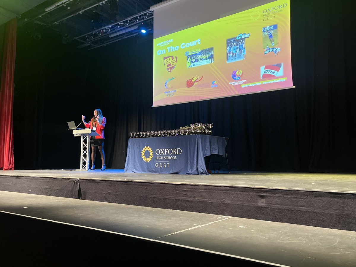 Sport & Dance Dinner 2024- what an incredible evening celebrating the achievements of our sports women. A huge well done & thank you to them all. Also, we must thank @PamelaCookey for inspiring the next generation. 👏🏻 #SportDanceDinner #TeamOHS💙💛