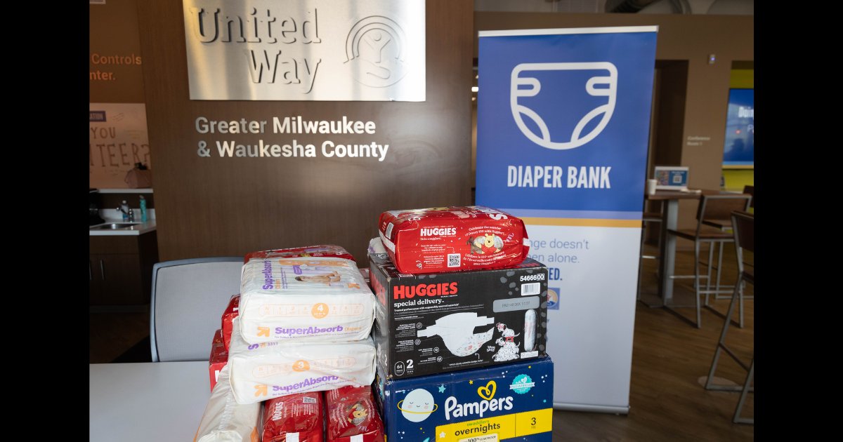 New Blog Alert! Learn how hubs in Milwaukee, Waukesha, and Ozaukee counties are helped by the Diaper Bank, and be inspired to join this mission in our new blog, A Discussion with Our Diaper Hubs. unitedwaygmwc.org/Voices-United/…