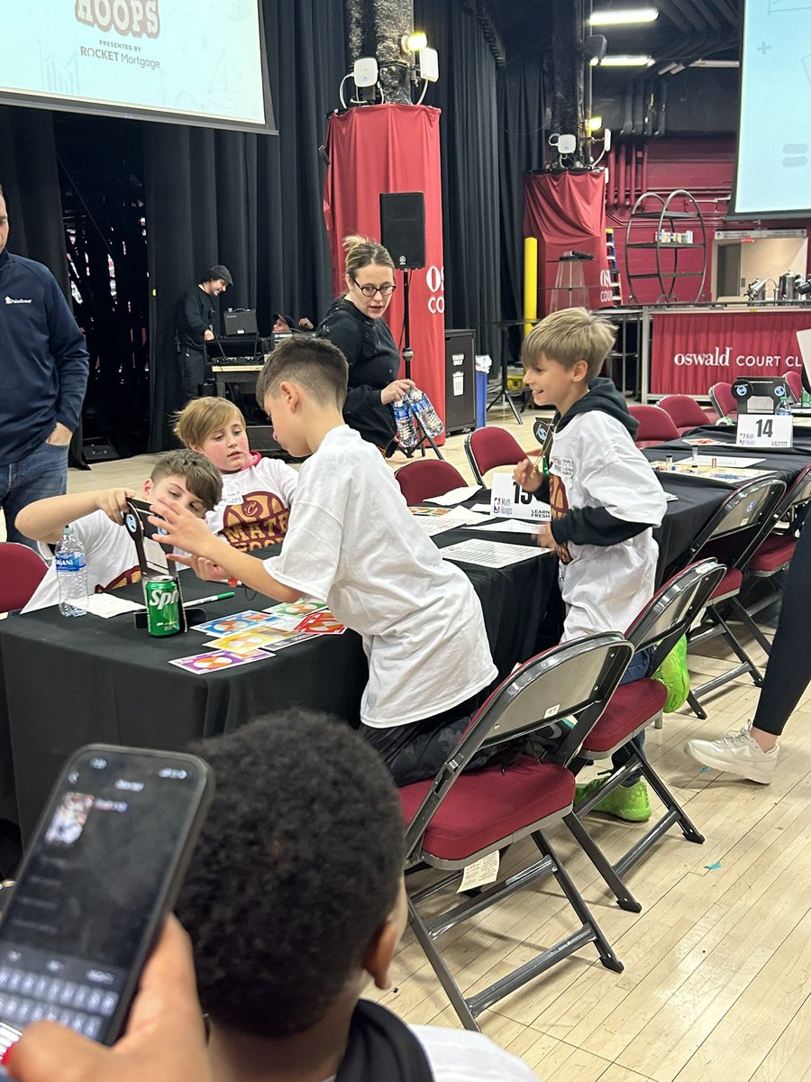 Jennifer Clark tweet media