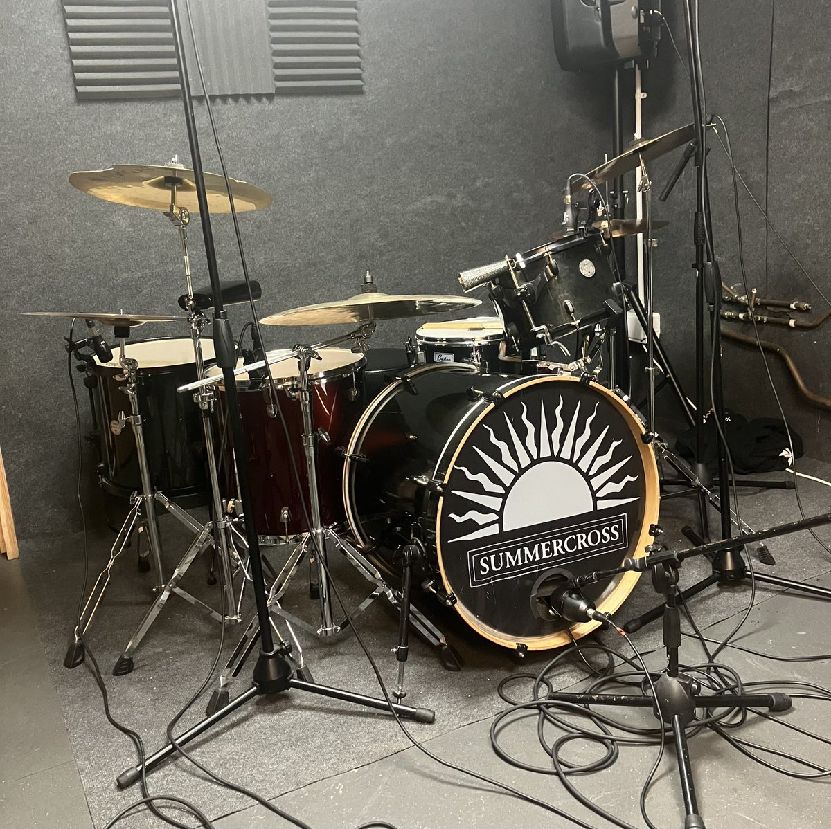 Another session getting ready to get some of the drums recorded for the forthcoming album #CityofGold 🎵🎶 We will be #crowdfunding for the album soon! Watch this space. #Summercross #newmusic #altrock #folkrock #indierock #Shipley #Saltaire #Otley #Bradford #Leeds #Yorkshire