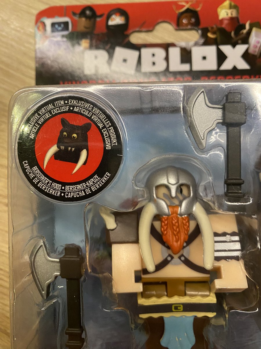 KnubbyR's tweet image. Soon a Toy  code giveaway 
The Berserker,s hood 🥳
#ROBLOX #robloxcode #TwitterFriends #robloxgiveaway