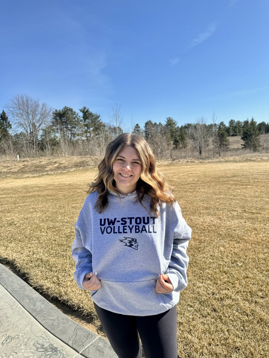 Congrats to 2024 18-2’s Setter, Allie Hubbard, on her commitment to play at UW-Stout!  We are so proud of all of your hard work and dedication to the sport you love! 
#volleyball #clubvolleyball #vbrecruit #vbrecruiting #2024commit #commitmentannouncement