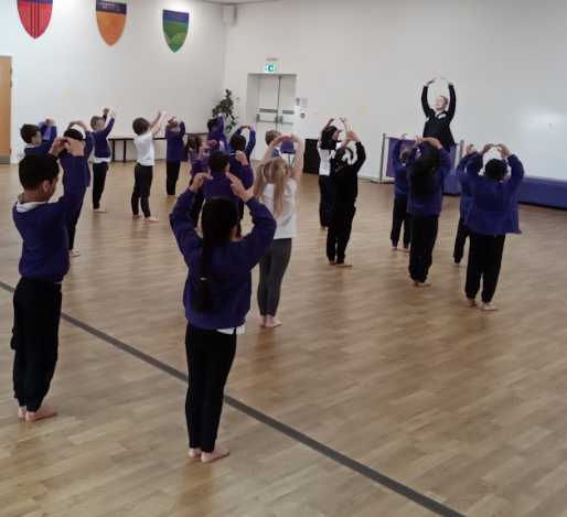 Thanks to @BRB for coming to @BPrimary both Monday and Tuesday to deliver their dance track program to our year 1 children. It was an amazing experience to have professional artists come in and teach our children. @ElliotFndtn @BCSGO
