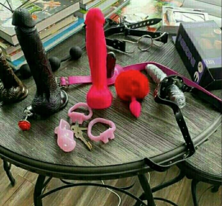 Mistressava1234's tweet photo. 🍆❤️🍆 https://t.co/jM8VuOMjQI
