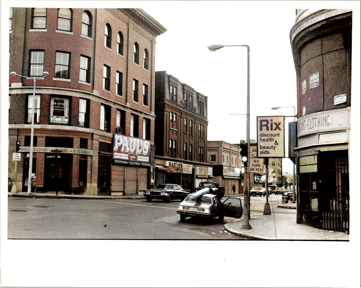 Old School Boston tweet media