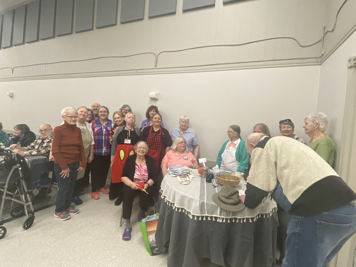 Coralee Oakes tweet media