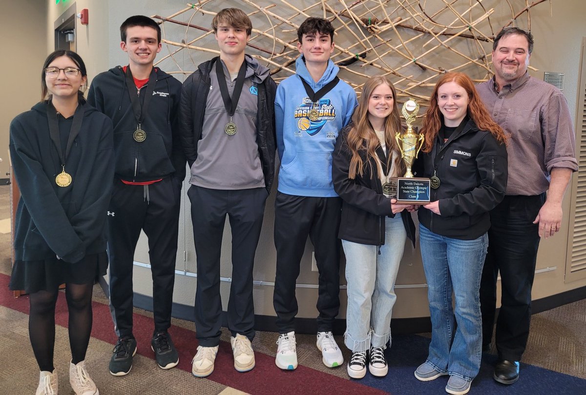 Kevinhoherz's tweet photo. North Dakota NDASSP 2024 Large Class B Schools Acalympic Champions are from Killdeer. Congratulations on their impressive victory. #NDCEL #NDASSP https://t.co/yKhOw2pxTZ