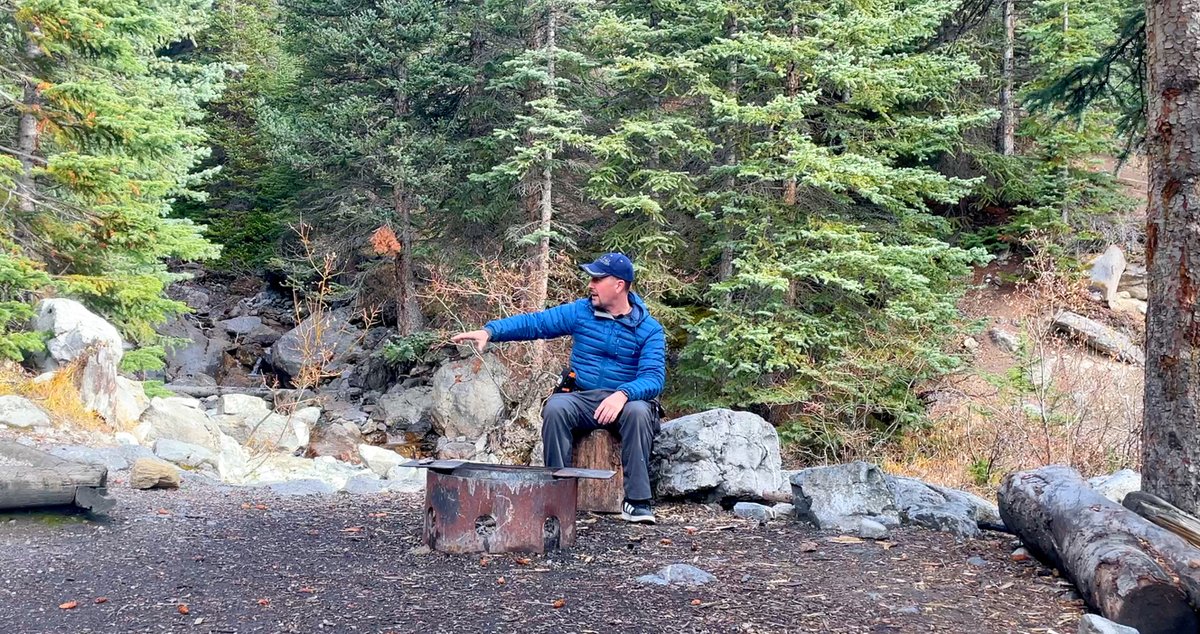 🌲 With its prime location in the heart of the icefields, this campground is the perfect basecamp for exploring the surrounding area. 
 #columbiaicefields #icefieldsparkway #campingintherockies #campintherockies #jaspernationalpark #icefieldscampground #jaspercamp