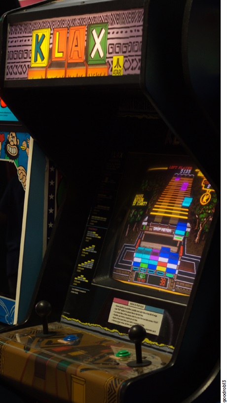 EMNews's tweet photo. An ED shift is a lot like Tetris or Klax, a puzzle game with many moving pieces. 

The difference is you are dealing with humans, says @RWHRichman, and that can make things much more complicated. https://t.co/H2FjmZwTv9 https://t.co/HZ4l7lQOko