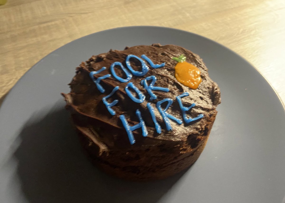 Did I make a questionable looking ‘Magdalene’ by <a href="/the502s/">The 502s</a> cake for my 20th birthday today? Yes. Do I care? No.