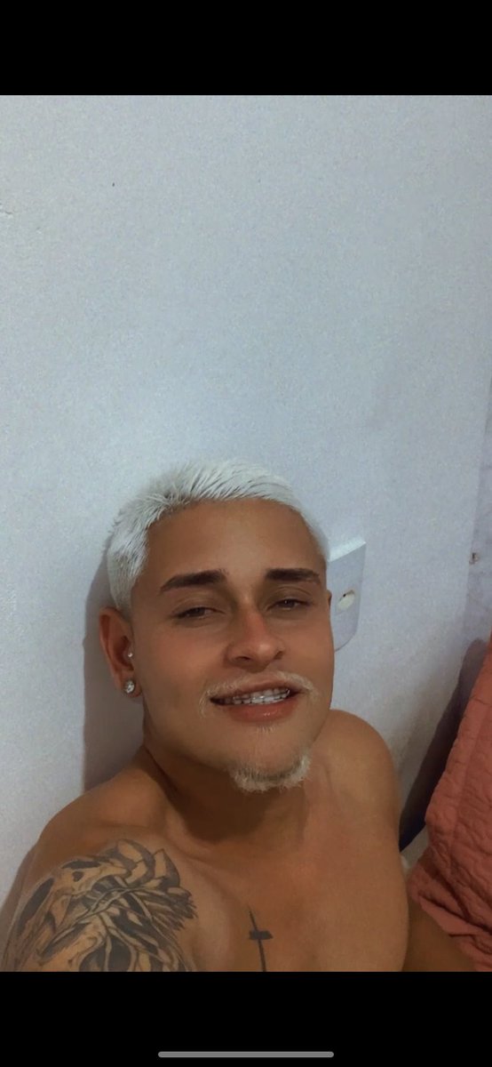 Valeumts3's tweet photo. Outra de rostinho pra vocês 😍😍😍 https://t.co/z2mpEx2kqV