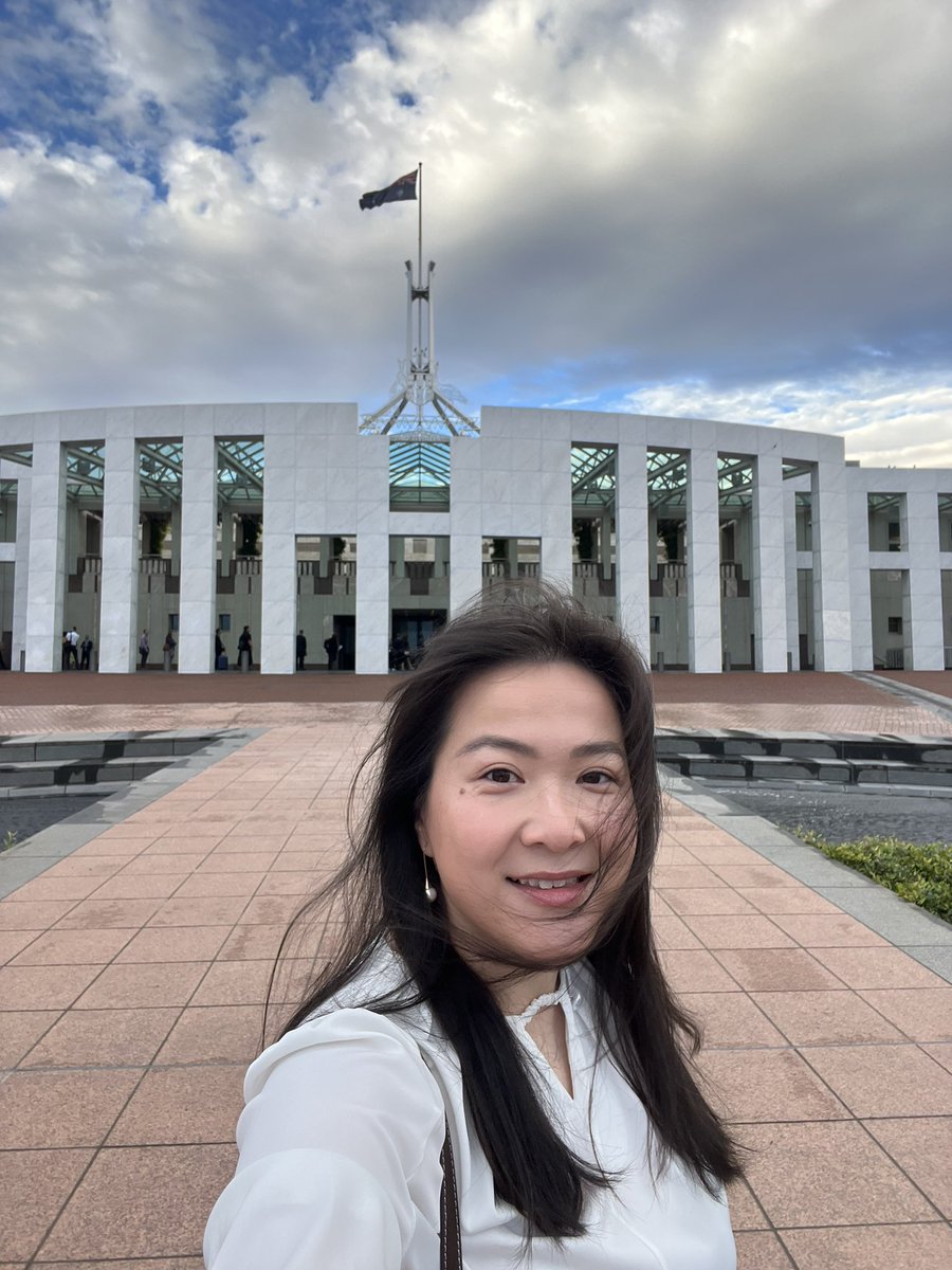 Hello from Parliament House for Science Meets Parliament and what a day to be here! #SMP2024 @EyeResearchAus @UniMelbDOVS