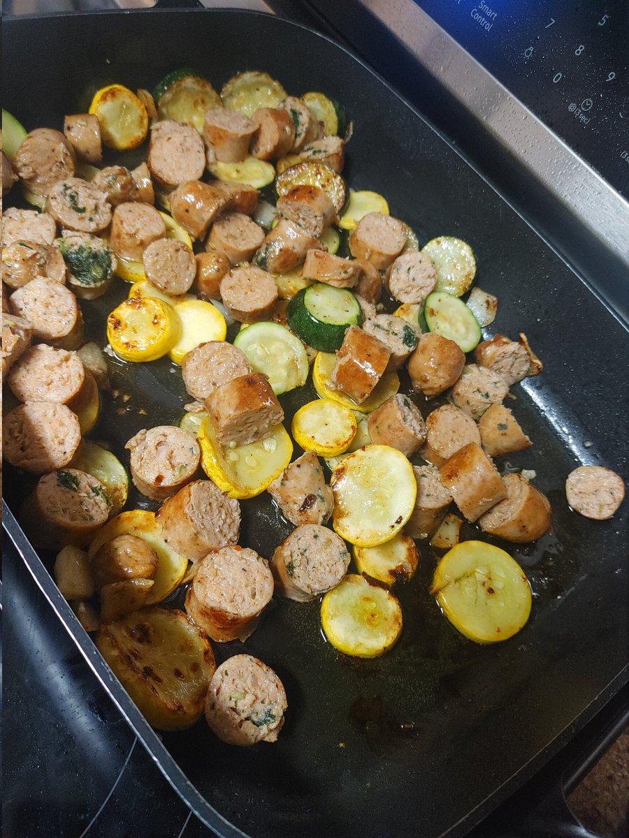 #hexicans I don't care what the price is, tell me what ya cooking!! (chicken sausage , zucchini , garlic and oil with white rice) .. Lets see what's going down in the #pulsenation $hex #PLS $plsx