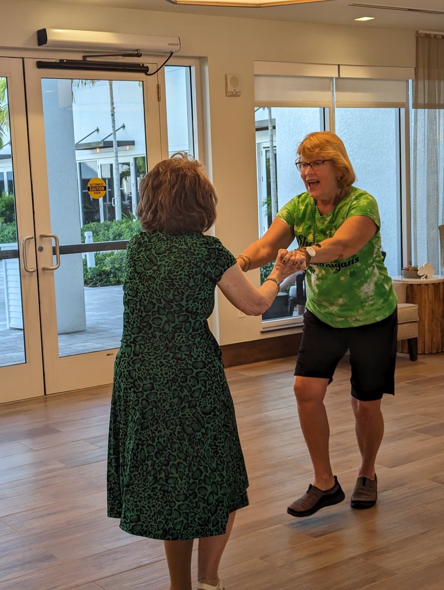 AmavidaLiving's tweet image. Happy St. Patrick’s Day!  We celebrated and had music with Candie pictures. The luck of the Irish was certainly with Louise and her daughter won our “Pot of Gold” Treasure Hunt, congratulations. AmavidaLiving.com #stpatricksday #lucky #funevents #fortmyers #seniors