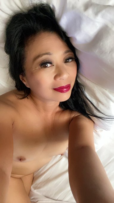 Took this just now. https://t.co/7CHh2bRiY1<a href="/tag/filipinamilf"class="tags"><span>#filipinamilf</span></a>