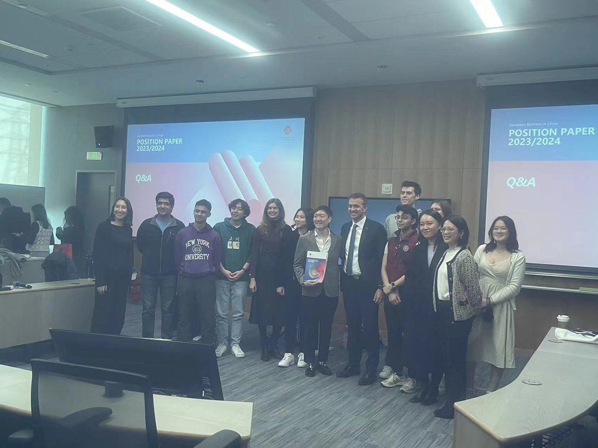 We had the pleasure of presenting an overview of business environment for European companies in China and the @EuropeanChamber ‘s Position Paper at @nyushanghai hosted by Mr Raymond Ro, Associate Dean of Business and Associate Professor of Practice in Business