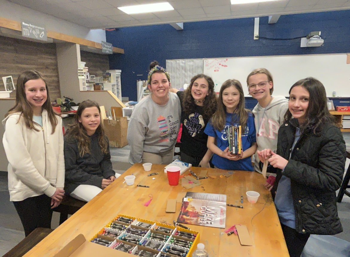 Pizza Popcorn &amp; Paperbacks!! 🍕🍿📚 #GoWildcats