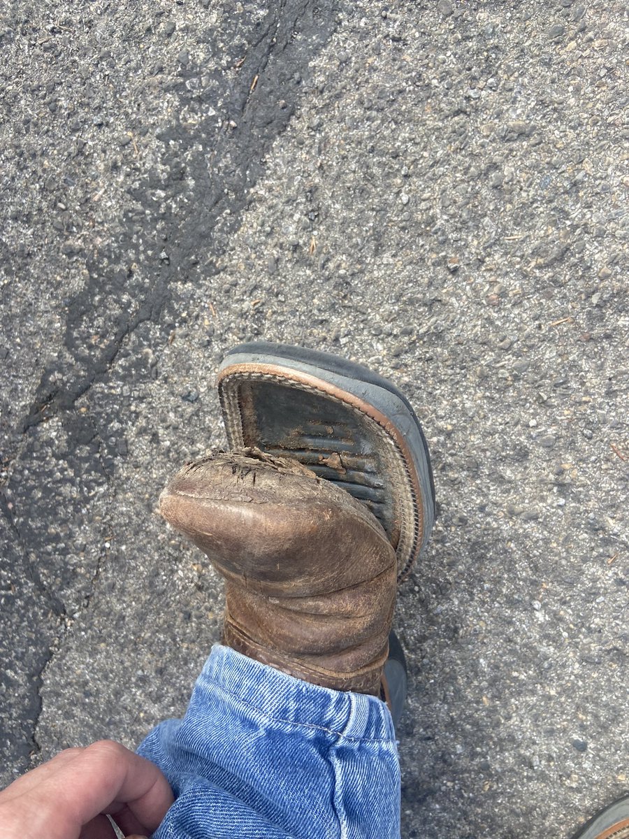 When your boots have a blow out at work…. Time to treat myself to some new boots #work #workingman #bluecollar #plumbing #plumbon #keepcalmandplumbon #plumbersprotectthehealthofthenation #essentialworker #ilovemyjob #christian #blessed #Godbless #proudlyessential