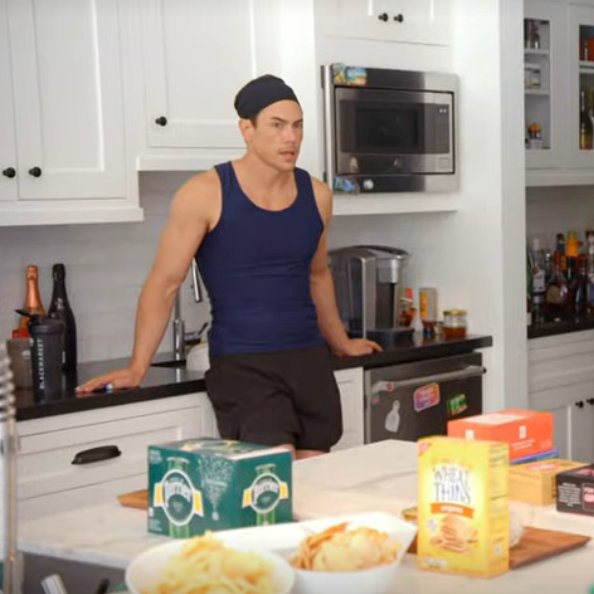 queensofbravo's tweet image. Katie: "It's fathomless to carry on in an affair like that."

Tom: "Fathomless? You can't even fathom that happening?"

Katie: "No I walked away from a 12 yr marriage when I still loved the person because I wanted to be happy. I didn't start f**king his friend behind his back."