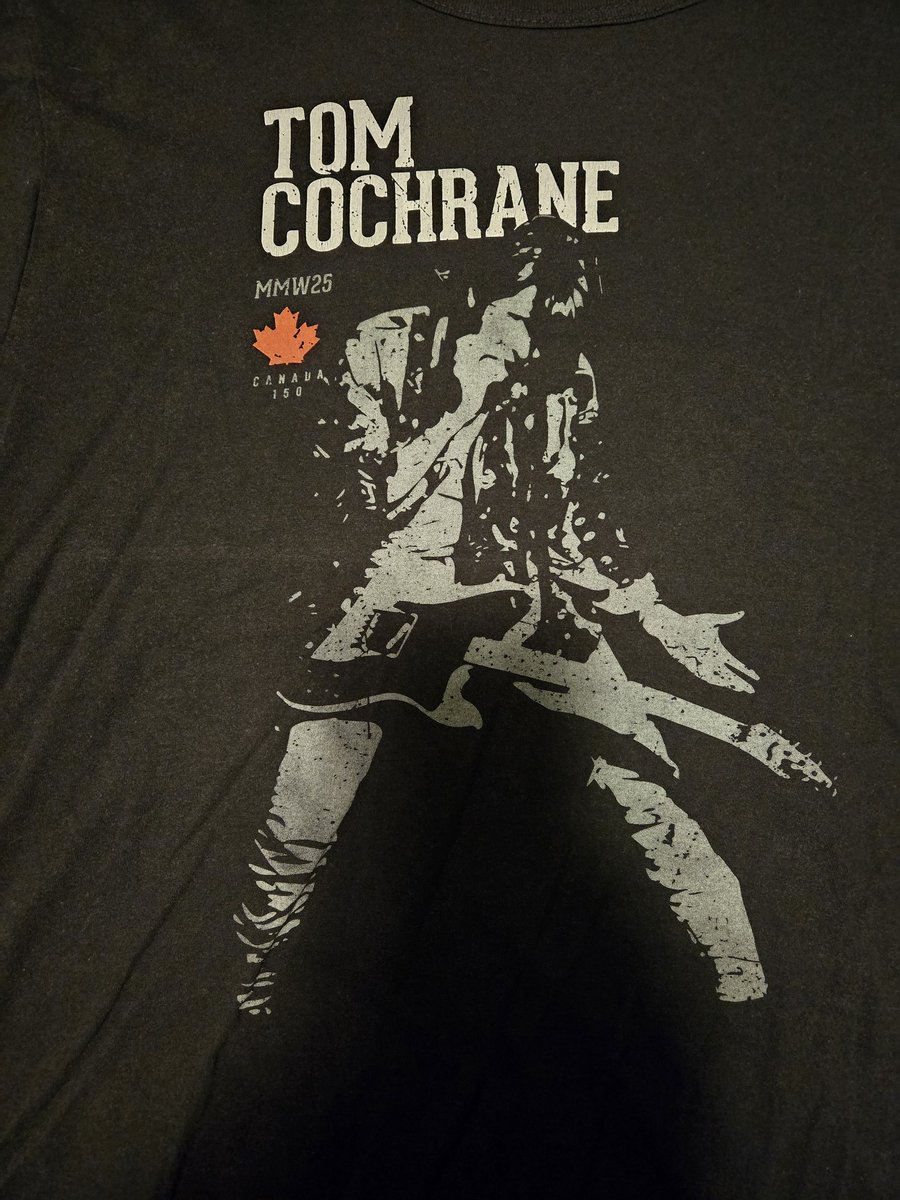 @darlyn1 @RiverCreeCasino @TomCochraneMUS Revolution Place, Grande Prairie, an absolutely phenomenal show! Bought my 1st, and still my favourite, concert T-shirt!