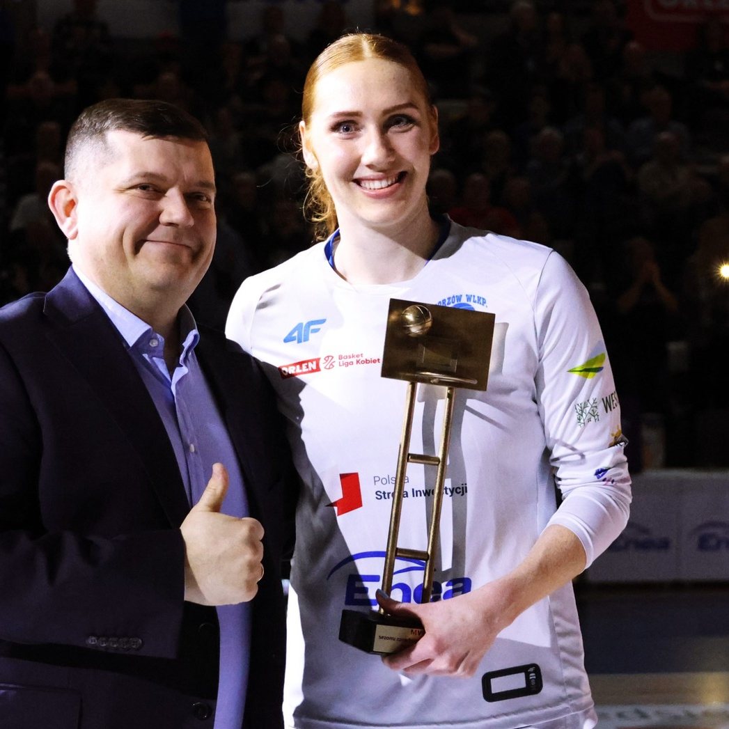 Chloe Bibby was named 2023-24 Polish League MVP, with her team Gorzów Wielkopolski coming runners up to eventual champion Polkowice.

She averaged 20.9 points, 5.9 rebounds, 3.4 assists and 20.9 evaluation during the regular season.

#AussieHoops