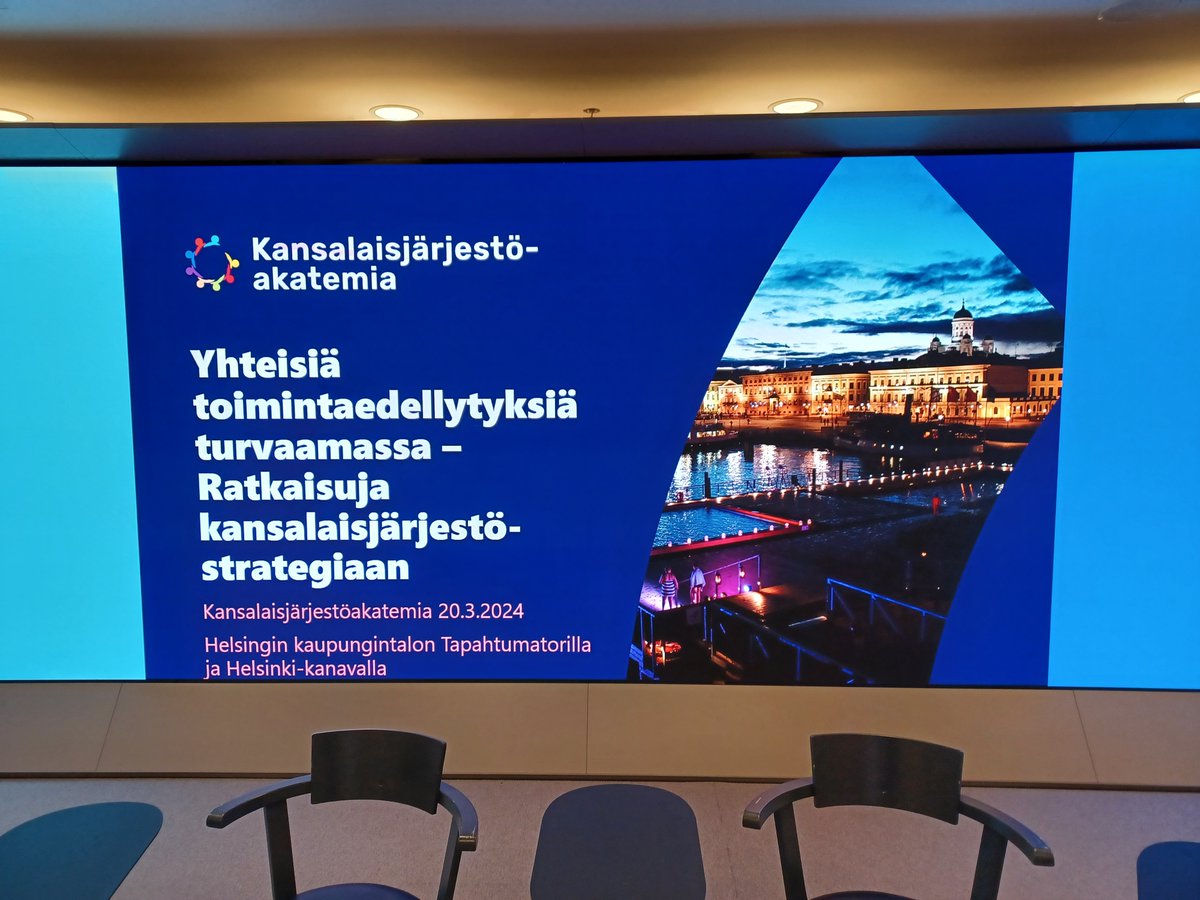 Pian starttaa Helsingin kaupungintalolla #Kansalaisjärjestöakatemia, avoin foorumi julkisen hallinnon ja järjestöjen vuoropuheluun! Päivän ytimisessä  järjestöjen toimintaedellytysten kannalta tärkeä #kansalaisjärjestöstrategia. Mukaan pääsee myös Helsinki-kanavan kautta!