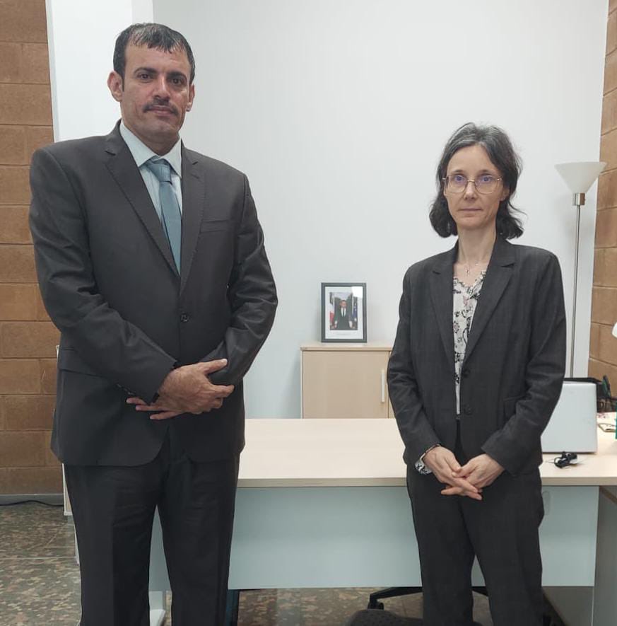 corm_kammoun's tweet photo. Heureuse d’avoir rencontré M. Abdu Ali Al-Huzaifi, président de @Mayyun_Ar, association 🇾🇪de défense des DDH. Je salue leur travail de documentation des violations commises contre les enfants au Yémen, dont sont majoritairement responsables les Houthis. https://t.co/eduMEnyuRI