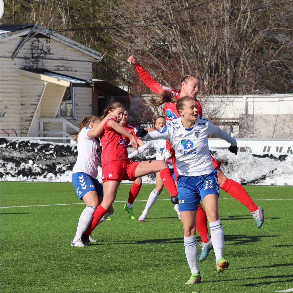 🎙️Rivjern er tilbake ‼️ Ny episode der vi får besøk av <a href="/paulitos/">Christina Paulos</a> som svarer på spørsmål fra dere og kommenter Rivjern sitt tabelltips for 2024. I tillegg viser det seg at en i studio har en forkjærlighet for R Svastuen ♥️

open.spotify.com/episode/0VrM6a…