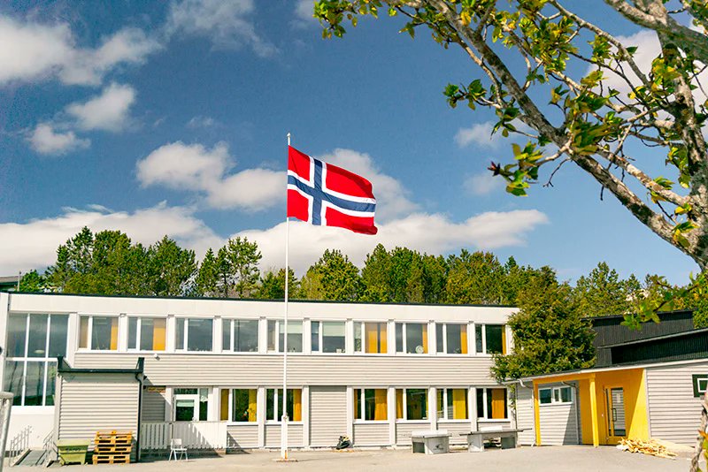 urlz.fr/pX0B Le leadership pédagogique
du principal-adjoint en Norvège <a href="/CTorossian_Off/">Charles TOROSSIAN</a> <a href="/D_Quere/">Dominique Quéré</a> <a href="/Ih2ef/">IH2EF</a> <a href="/ManagEduc/">Manag'éduc</a> <a href="/c_bonnet47/">Christophe BONNET</a> <a href="/Dsden47/">DSDEN 47</a> <a href="/SebastienBoixel/">Sébastien Boixel</a> <a href="/EskenaziSand/">Eskenazi Sandrine</a> <a href="/LionelTORDEUX/">Lionel TORDEUX 🇫🇷🇲🇽 🇪🇺🇺🇦🇫🇮🇸🇪🇳🇴 🇵🇱</a> <a href="/educadre/">Educadre</a> #principal #adjoint #leadership #Norvège