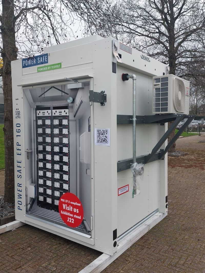 Farma_Alliantie's tweet image. 𝗦𝗼𝗹𝗮𝗿 𝗦𝗼𝗹𝘂𝘁𝗶𝗼𝗻𝘀 ➡ 𝗔𝗺𝘀𝘁𝗲𝗿𝗱𝗮𝗺

De specialisten van DENIOS vertellen u graag meer over de ontwikkelingen op het gebied van energie- en batterijopslag.

Tot ziens bij stand J22 👋 

#Denios #PowerSafe #ZonneEnergie #milieu #engieopslag #batterijopslag