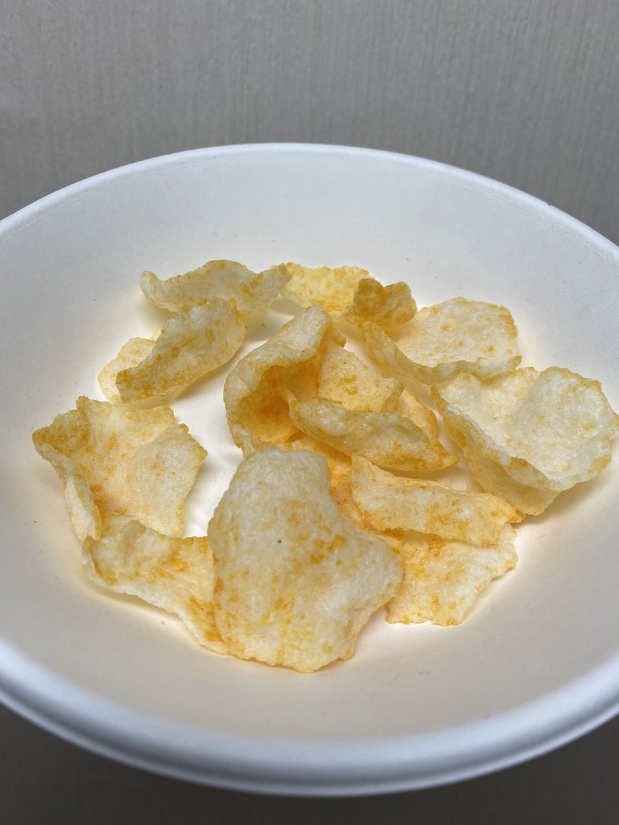 icemantorao's tweet photo. #snack #cheesesnack
I ate this
Cheese flavor rice crackers
Rice flour crackers with a soft and fluffy texture
Taste was cheesy and delicious
I gonna recommended this for people who like cheese https://t.co/Bus5GAorAk