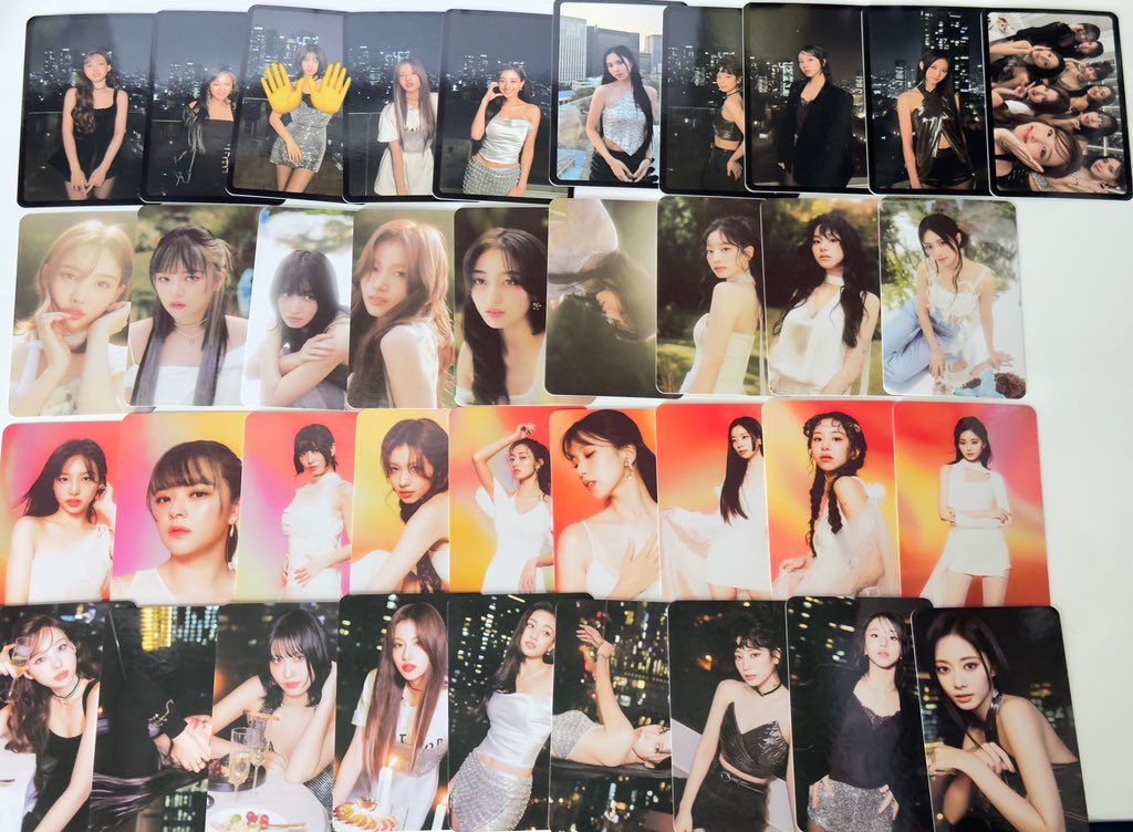 sharonalsk's tweet photo. TWICE  with-youth  封入トレカ交換

譲  画像参照

求  ミナ

★纏めての方優先
★異種も可

 #TWICE交換 https://t.co/6oLTsOqsv1