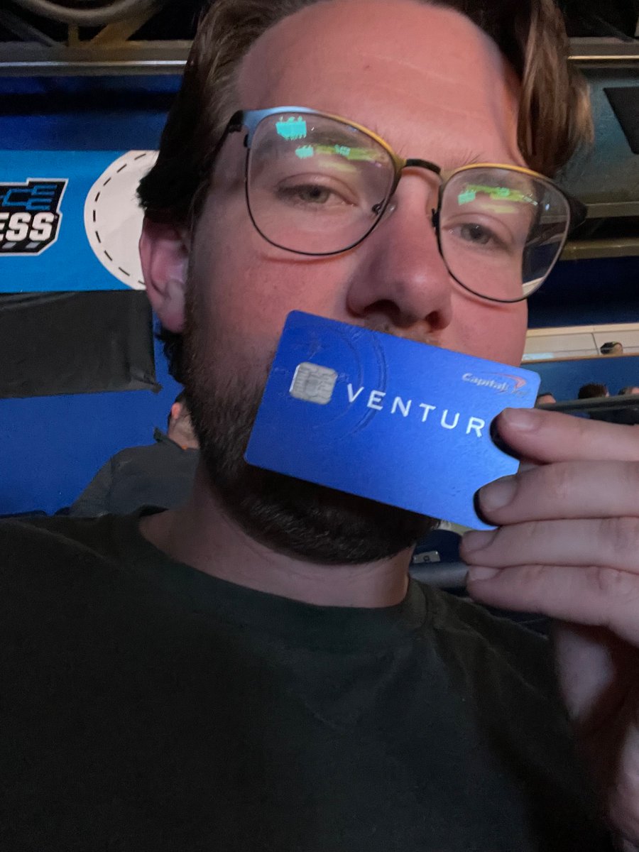mtchllbwsr's tweet photo. Yeah capital 1!!!!!!! 😎 #MMSelfie https://t.co/QjTTqxpILL