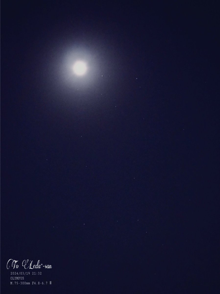 roseleonliliy78's tweet photo. #moon  #ツキ #同じ月をみている   #月 #月がきれいですね　
🌕2024/03/19🌙旧暦:2/10
🌹撮影📸🔭21:32

コチラはそのままの

お月様🌗✨
そして
【双子座 #Gemini🌌】
#Castor🌟
#Pollux🌟
#Propus🌟
#Alhena 🌟

Lovely✨🌟🔭📸🌕🌙(*´˘`*)ꀿªᵖᵖᵞ˚❁｡.･🌸💗🦢 https://t.co/jT99lZYHxW