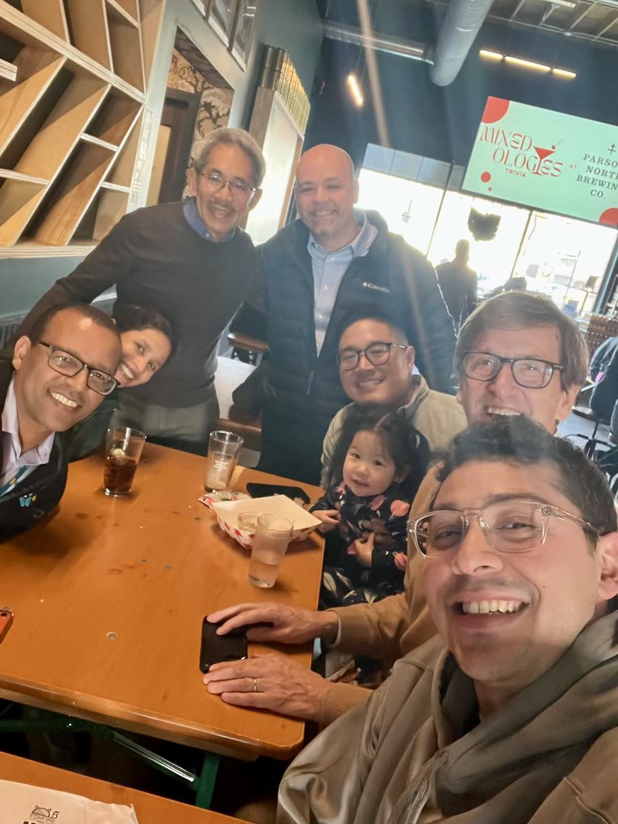 The Emperor of Emesis B Li is back in town! Time for happy hour to talk DGBIs and @OhioStateFB. One of three former @NASPGHAN presidents who were faculty at @nationwidekids… 🤔 @CarloDiLorenzo1 @deslilo @RSanchez490MD