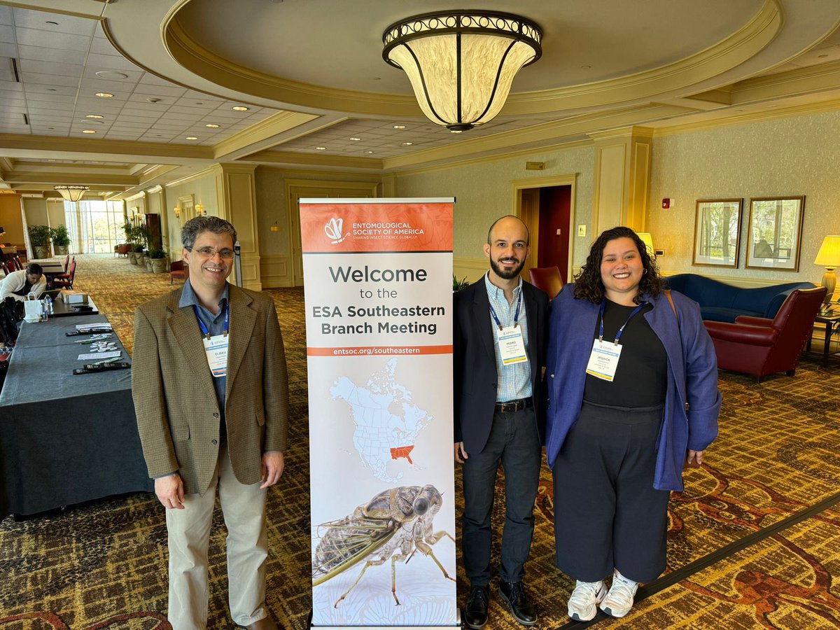 Great meeting - ESA Southeastern Branch. Delivered a speech about our developing work on biological control of pecan aphids. Very glad to meet many friends, including one of my former professors from Brazil.