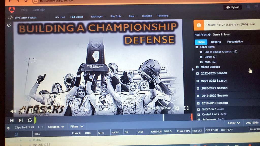 Been a minute since I've talked X's and O's, so I'm pumped to present on our defense at this weekend's @IHSFCA1 Clinic with @IlliniFootball! You know SPEED found it's way into my presentation though! 😁