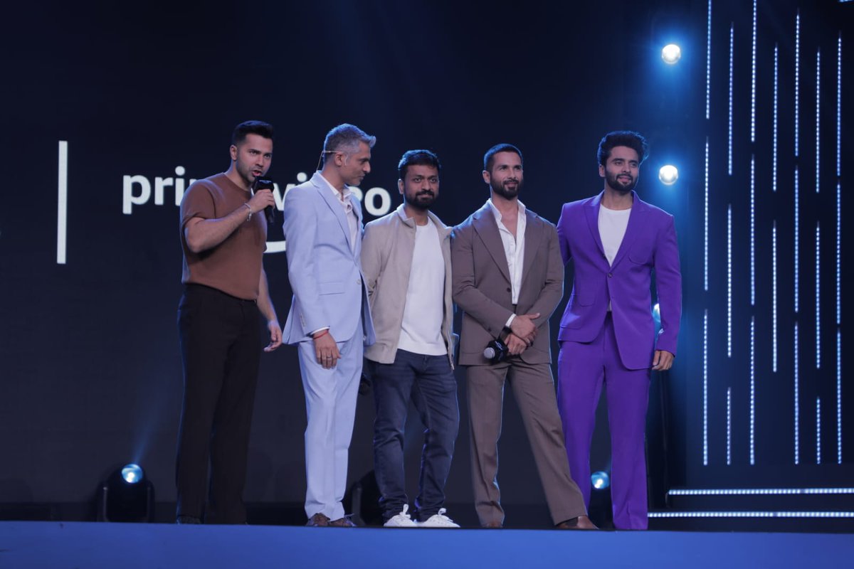 Producer #JackkyBhagnani, #ShahidKapoor, and director #SachinRavi come together for the title launch of their upcoming magnum opus, #AshwatthamaTheSagaContinues.

#firstindiafilmy