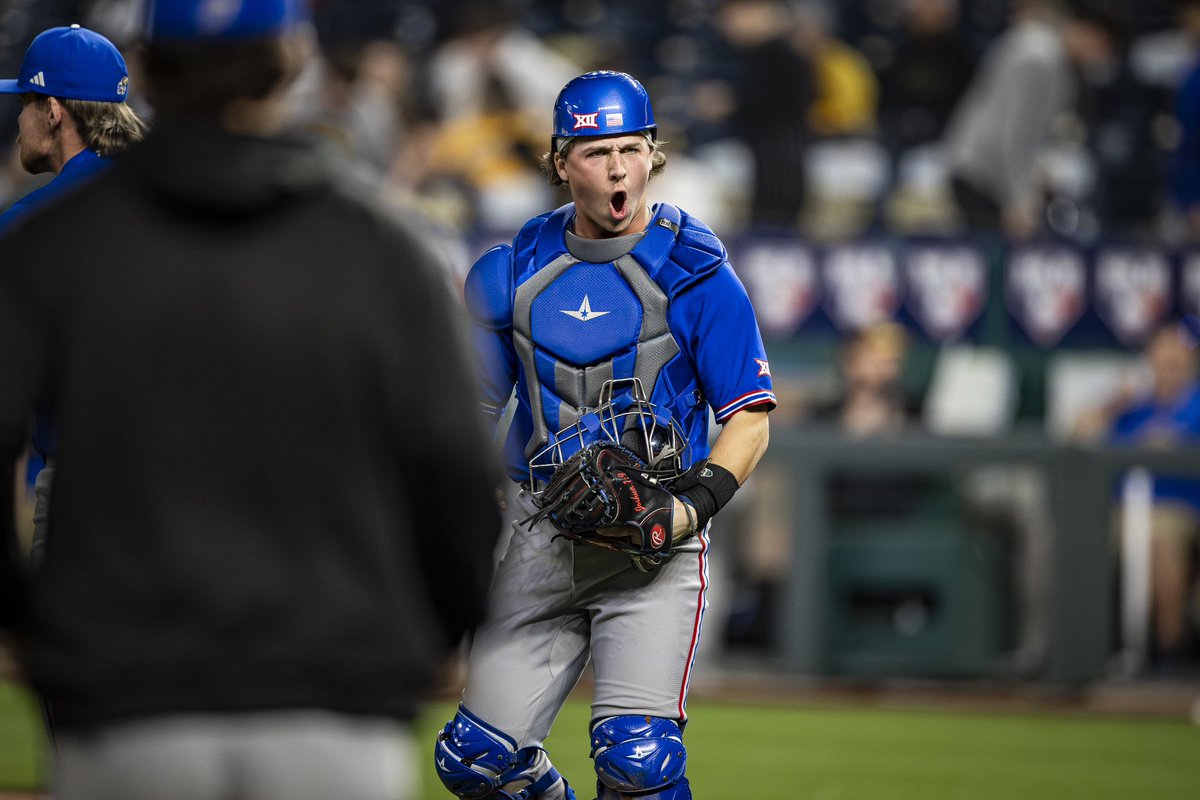 Insanely clutch 🤯 <a href="/bhartl3/">Ben Hartl</a>