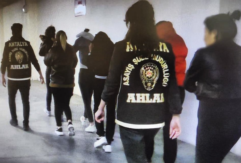 Antalya’da Aranan 218 Firari Tutuklandı 

instagram.com/p/C4uFlGaov9d/…