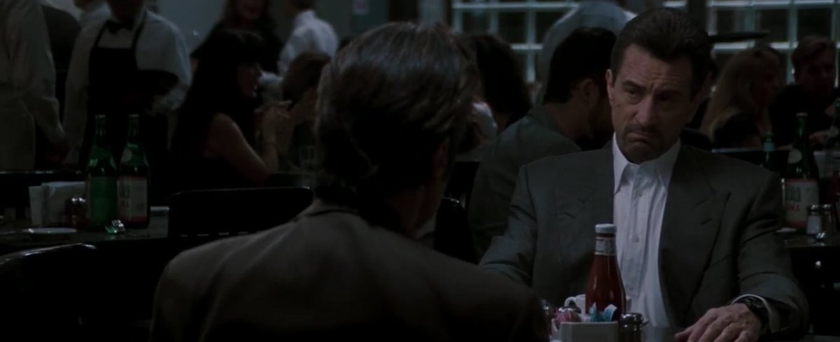 HEAT (1995) Director: Michael Mann Runtime: 2h 50m Cast: Robert De Niro, Al Pacino, Val Kilmer, Tom Sizemore DoP: Dante Spinotti Music by: Elliot Goldenthal