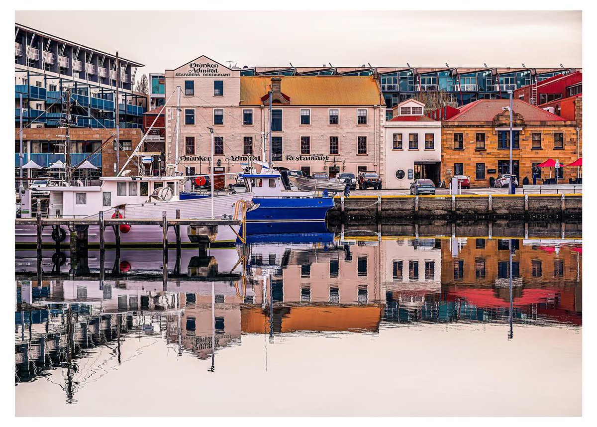 HobartandBeyond's tweet photo. The vibrant waterfront of nipaluna/Hobart is bustling with activity and sights. Thanks for sharing your autumn photos Simon 🙌
https://t.co/NMaOHSE2Fh
📸 Simon Kemp
#tasmania #constitutiondock #constitutiondockhobart #elizabethstreetpier #hobarttasmania https://t.co/Zsj6AH9qP0