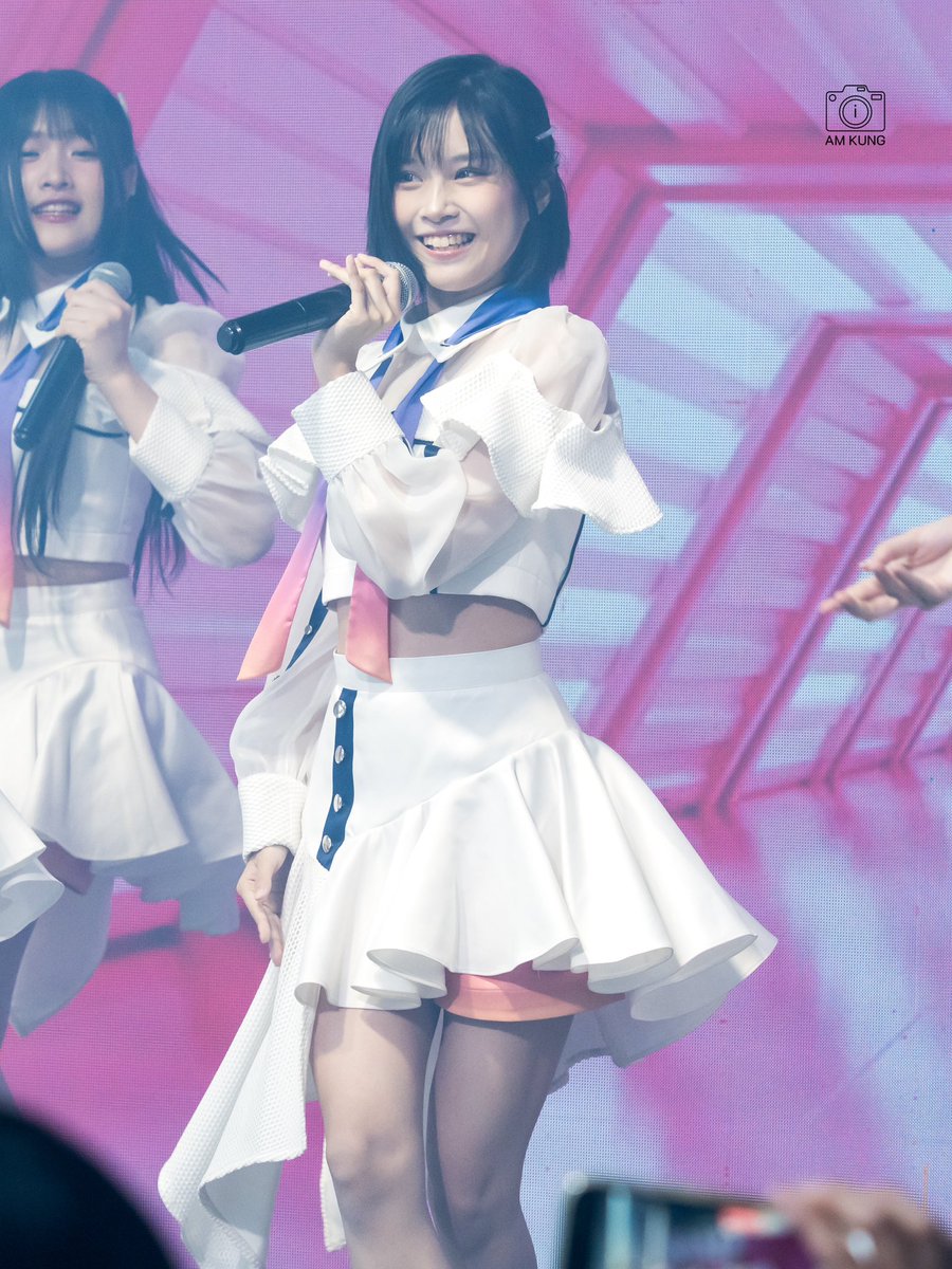iAmKung48's tweet photo. แอล
🗓️ 2024-03-17 📍SCA
#funfriendfreestyleconcertxbnk48
#LBNK48 #BNK48 https://t.co/Ppv9eJUZHU