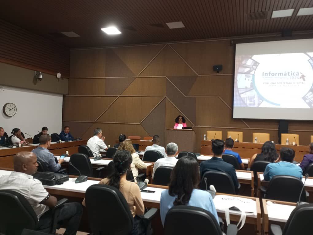OCTICuba's tweet photo. En el día de hoy sesionó el Taller "Observatorios y Producción científica en el contexto de la transformación digital de la sociedad" en el marco de #Informatica2024, compartiendo saberes y experiencias
@IDICT_Cuba 
@vigintel 
@ODGDigital 
@AENTACUBA 
@citmacuba 
@AgeticBolivia https://t.co/nlK1VHNGv3