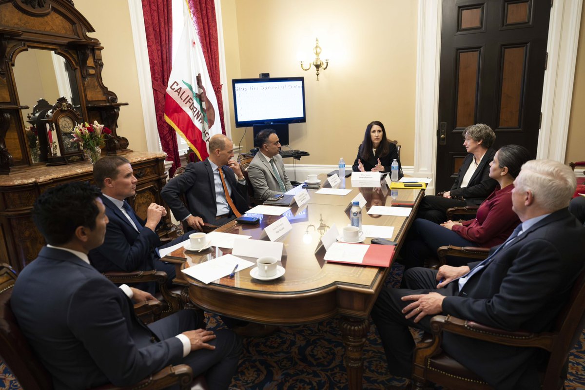 Honored to have many conversations with CA Chief Justice Patricia Guerrero on all things justice. Even more honored to hear her deliver the State of the Judiciary address and be a part of her escort committee. #JusticeforAll