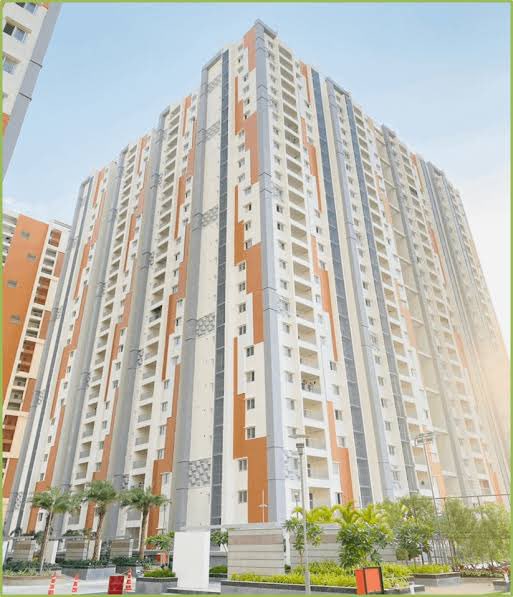 PropGoindia's tweet image. Discover your perfect property match with @PropGoindia From cozy apartments to sprawling villas to commercial spaces, we have the key to your ideal home in #Hyderabad.  Whether you’re buying, selling, or investing, trust us to make your journey smooth and successful. 

#PropGo