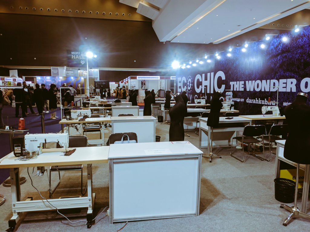 Tgraksara09's tweet image. Buka jastip apa yaa, segala jenis kain baju ada disini
#indointertex