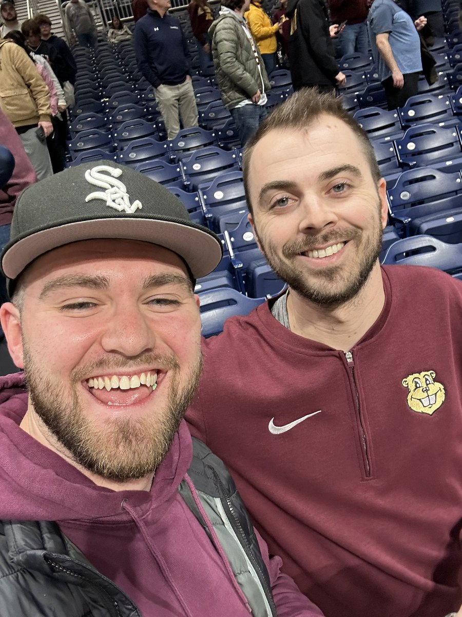 Nate Bohn (@nate_bohn) on Twitter photo Shoutout to my brother <a href="/Collin_m_South/">Collin Southworth</a> and Minnesota Hoops advancing past Butler in the NIT‼️
#ROADKILL #WEGO <a href="/XavierManagers/">Xavier Managers</a> Shoutout to my brother <a href="/Collin_m_South/">Collin Southworth</a> and Minnesota Hoops advancing past Butler in the NIT‼️
#ROADKILL #WEGO <a href="/XavierManagers/">Xavier Managers</a>