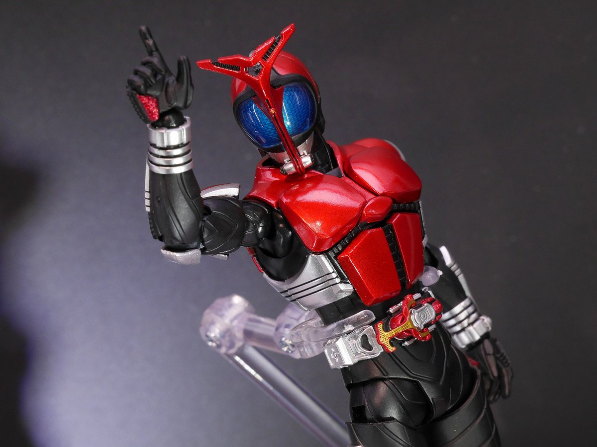 BANDAI バンダイ S.H.Figuarts 仮面ライダーカブト ライダーフォーム